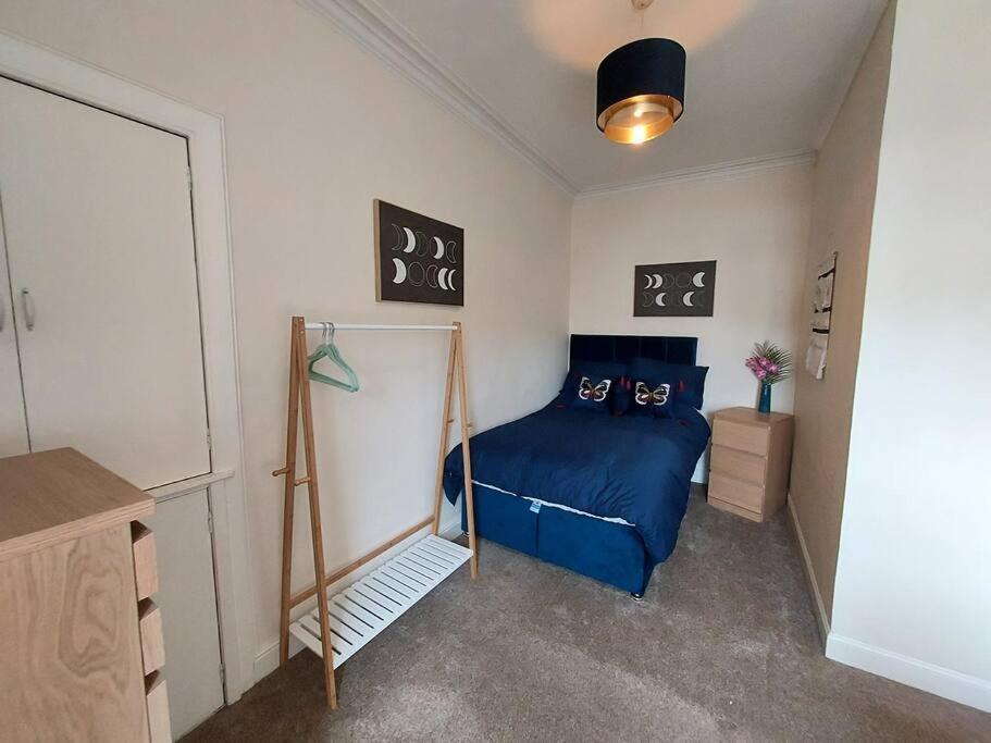 Lovely 2 Bedroom Apartment In The Centre Of Hawick Zewnętrze zdjęcie